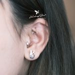 Khuyên bạc 925, thiết kế nụ hình con thỏ cài nơ KNT7.90