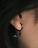 Khuyên tai bạc 925 thiết kế vòng, họa tiết hai màu KV2M165